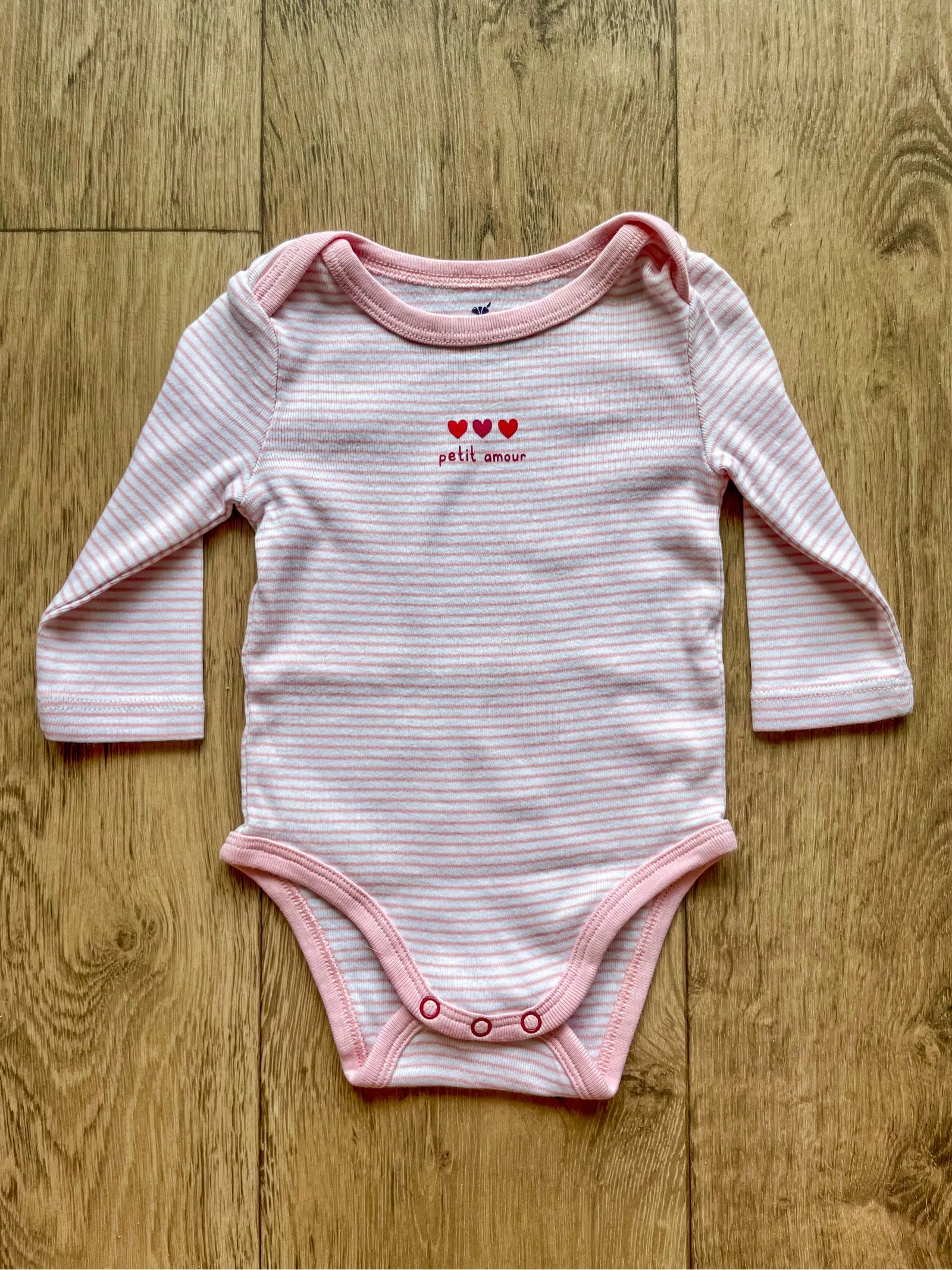 Lot of long-sleeve bodysuits for baby girls size 3 months – photo 4